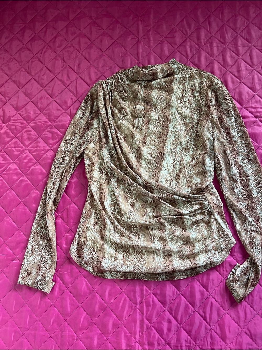 Cable & Gauge Brown Snake-Print Long Sleeve Drape Top